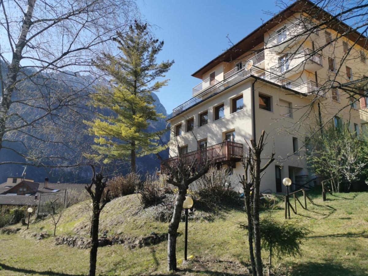 Hotel Miramonti Molveno Kültér fotó