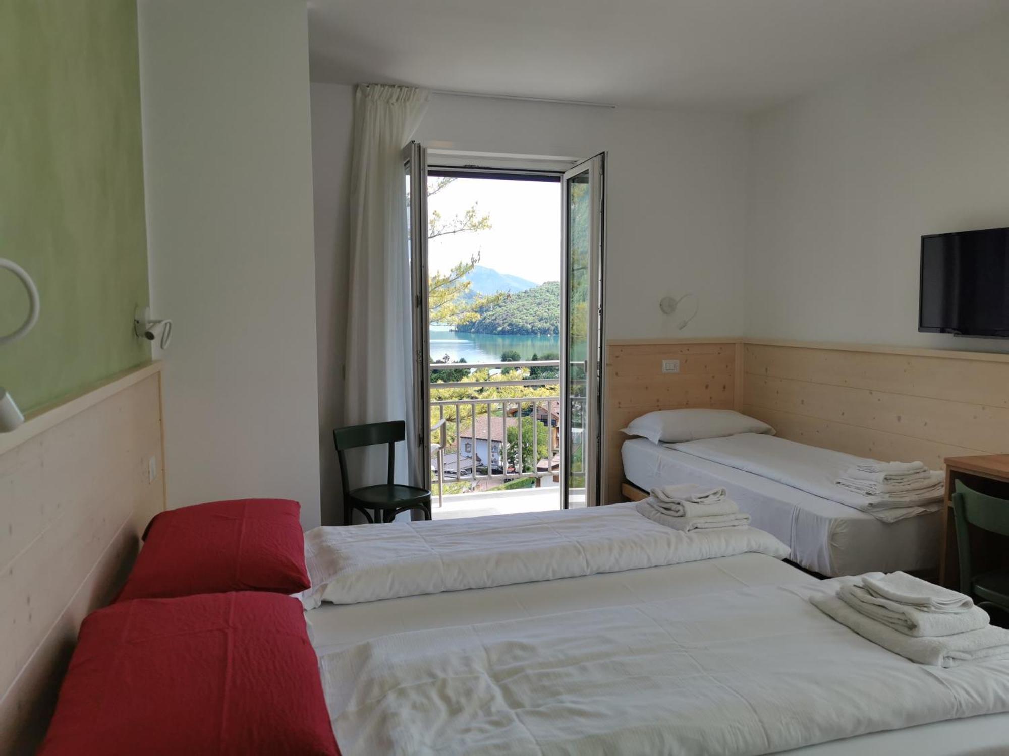 Hotel Miramonti Molveno Kültér fotó