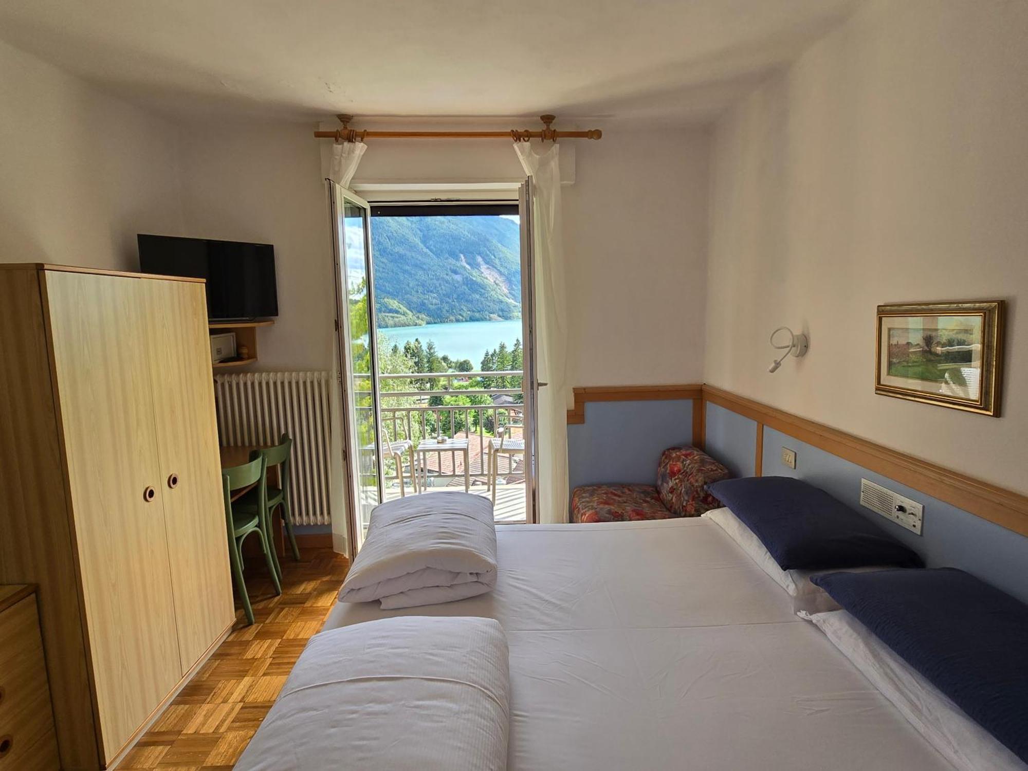 Hotel Miramonti Molveno Kültér fotó